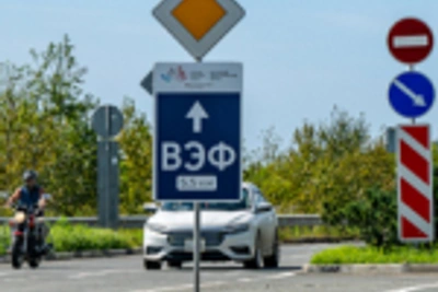 Бизнес стал в полтора раза реже ездить на ВЭФ