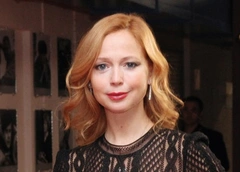 Елена Захарова снималась на последнем месяце беременности