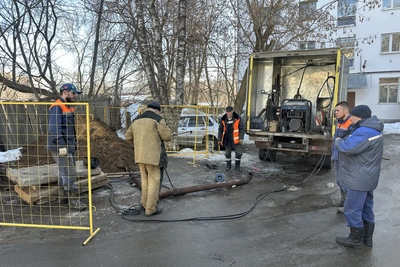 В Костроме ежедневно ремонтируют тепловые сети