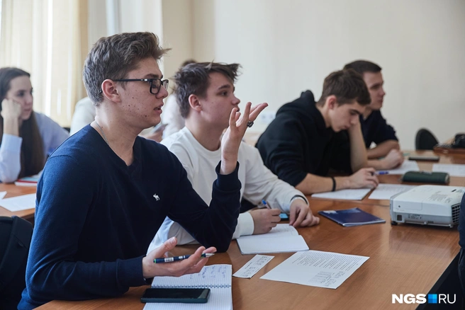 Готовы поломать голову над сложными вопросами? Только, чур, не подглядывать! | Источник: Александр Ощепков / NGS.RU