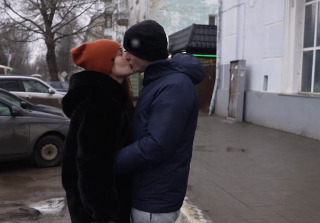 Сейчас Алена и Алексей в браке | Источник: Телеканал «Ю»