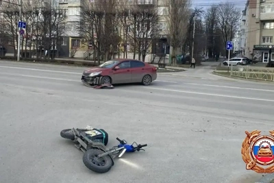 В Ставрополе электровелосипедист попал под колёса «Киа»