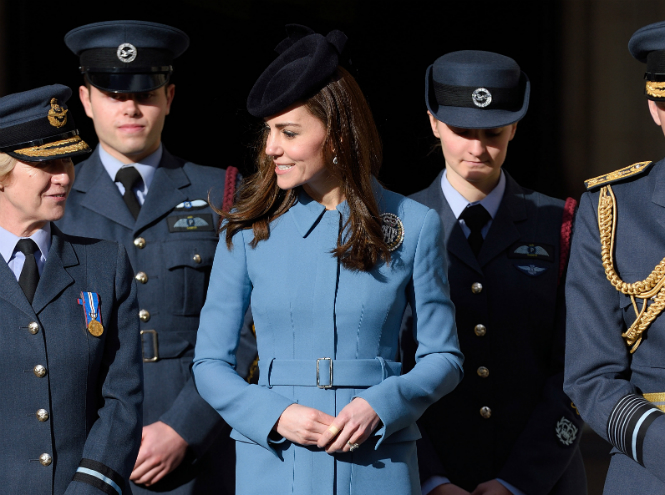 Герцогиня Кембриджская: принц Джордж мечтает о профессии лётчика