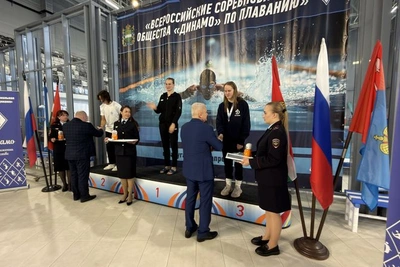 В Калуге наградили победителей соревнований «Динамо» по плаванию