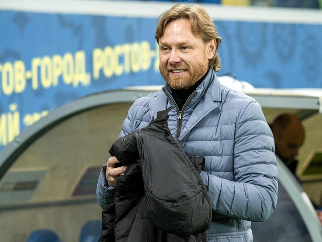 Валерий Карпин руководит мужской сборной России по футболу | Источник: Евгений Вдовин / 161.RU