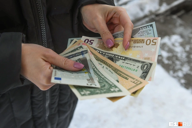 Новый год готовит для нижегородцев разные финансовые сюрпризы | Источник: Артем Устюжанин / E1.RU