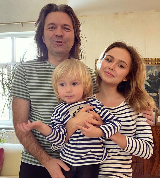 Дочь Дмитрия Маликова показала редкое семейное фото