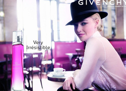 Аманда Сейфрид стала новым лицом Givenchy