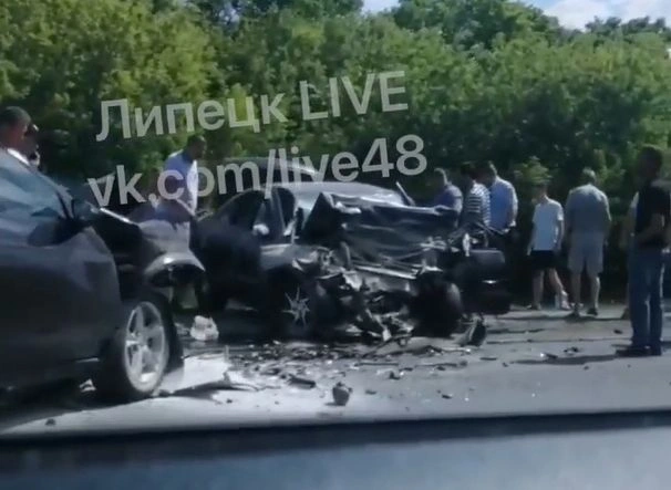 В ДТП на трассе М4 в Липецкой области погибли два человека | ya62.ru