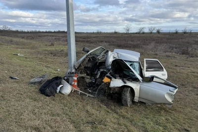 Смертельная авария на Ставрополье: водитель врезался в ЛЭП