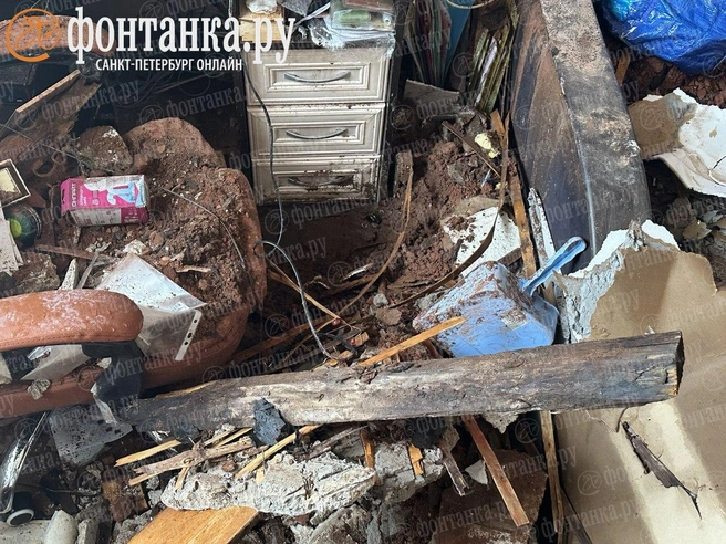«На меня рухнул потолок». Квартиру залило горячей водой после обрушения на Введенской | Источник: предоставлено жителями квартиры на Введенской улице