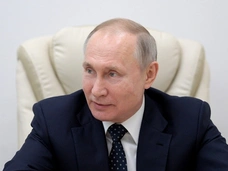 Обращение Владимира Путина к россиянам из-за коронавируса: прямая трансляция