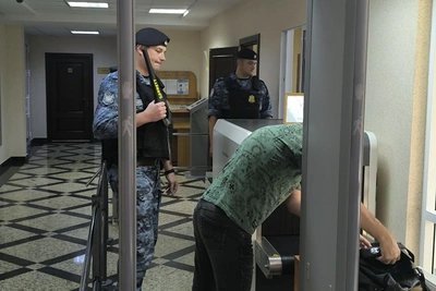 В суде Инзы у посетителей нашли скрытые клинки