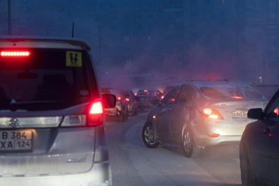 Девятибалльные заторы парализовали Барнаул после аварий