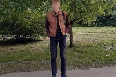 Подростка, дважды сбегавшего из дома, осудили за грабеж