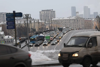 Пробки в центре Москвы из-за перекрытых улиц у Кремля