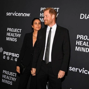 Меган Маркл и принц Гарри получили премию за гуманитарную деятельность