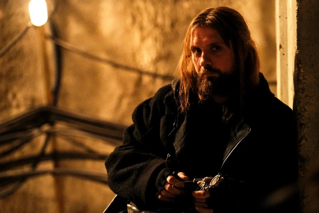 Источник: кадр из сериала «Сергий против нечисти. Зов предков» (18+), реж. Кирилл Кузин, Андрей Волгин, Максим Кондратенко, с 2022-го по настоящее время