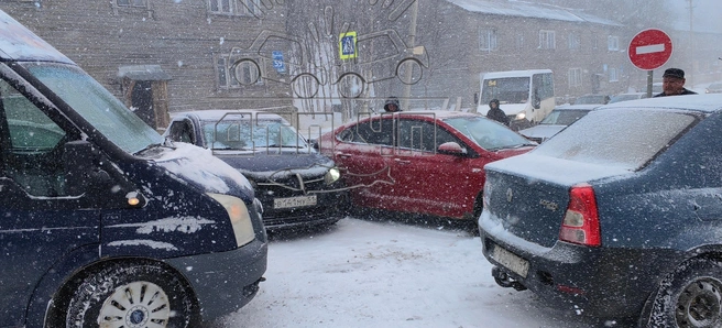 Больничный городок | Источник: Мурманск ДТП ЧП / Vk.com