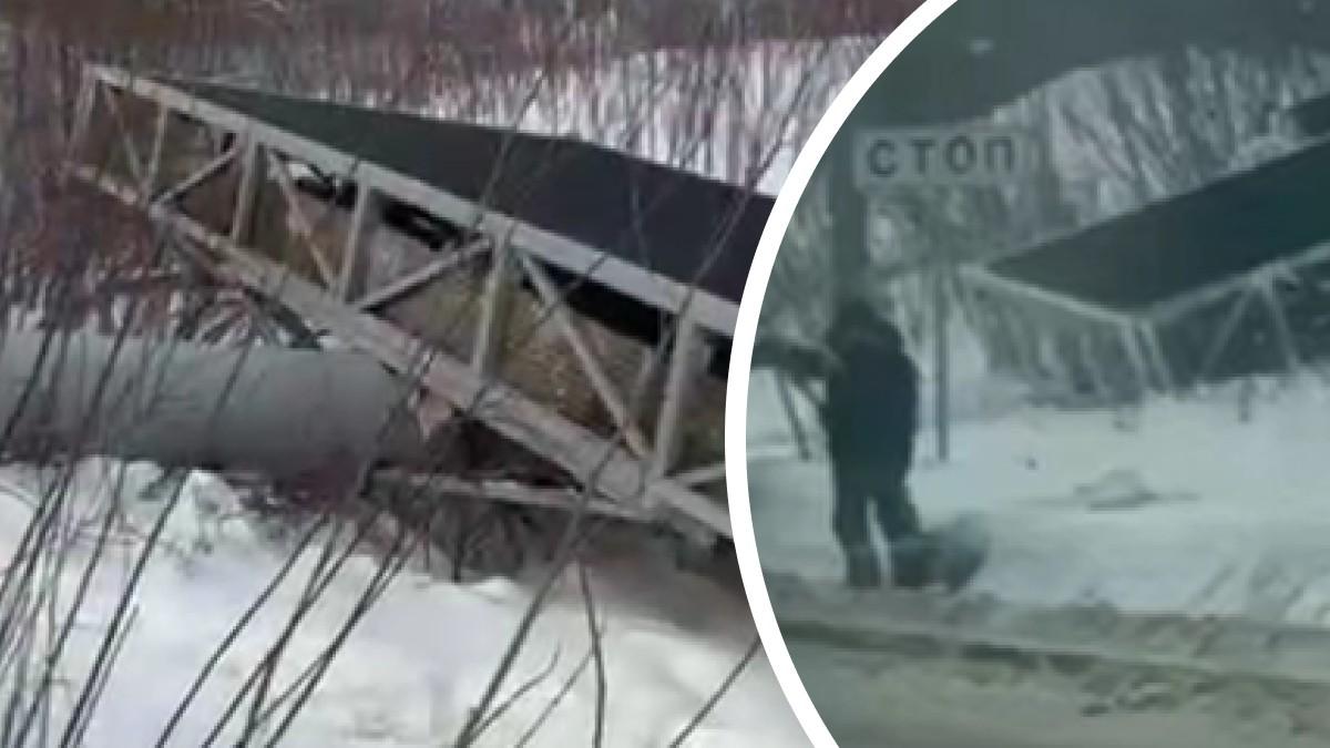 Ветер, ты могуч: в уфимском Сипайлово сдуло огромный билборд