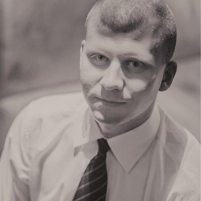 <p>Кирилл Павлов</p>