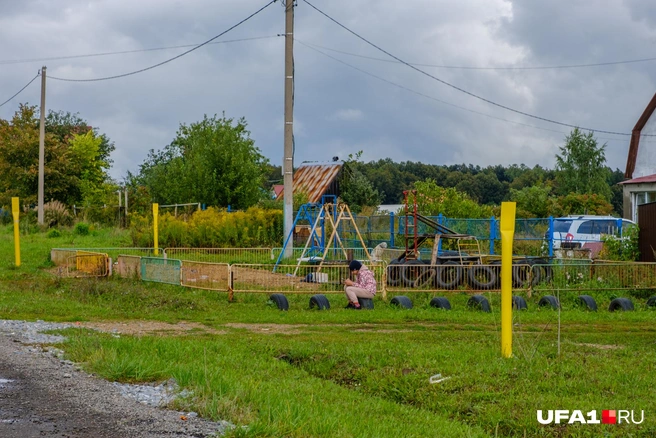 С детскими площадками тоже туго | Источник: Булат Салихов / UFA1.RU