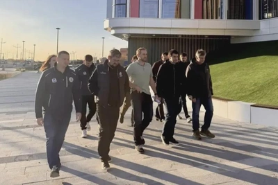 Власенко проверил строительство объектов в Новом Уренгое