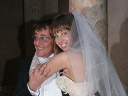 Не месть Полине, а давно запланированный переезд: адвокат Дмитрия Диброва объяснил его решение продать семейное гнездо