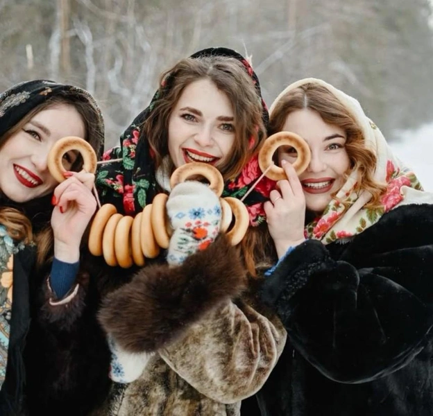 Где отметить Масленицу с детьми — провожаем зиму весело☀️ | Источник: Соцсети