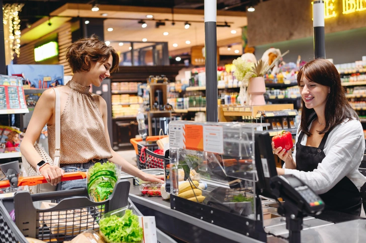 Какие продукты подорожают первыми из-за роста доллара — масло в два раза, колбаса в половину