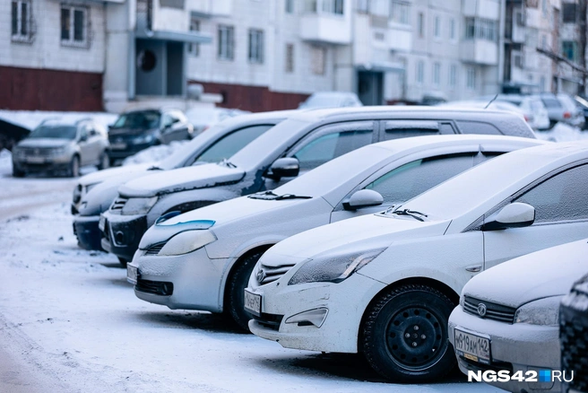 Холода&nbsp;— серьезная проверка для машин (и их аккумуляторов) | Источник: Максим Серков / NGS42.RU