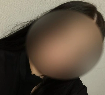 Помимо 45-летней Елены, при пожаре погибли ее сестры Виктория и Елизавета | Источник: личная страница погибшей