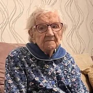 <p>Клавдия Гадючкина </p>