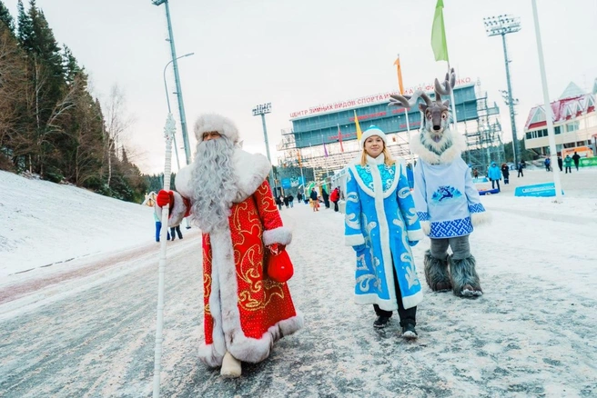 Каждый год Ханты-Мансийск превращается в новогоднюю столицу Сибири | Источник: «Ханты-Мансийск. Онлайн» / T.me