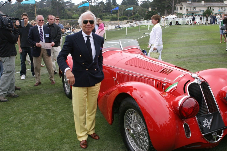 Ральф Лорен получил награду за свою коллекцию Alpha Romeo Roadster 1938 года выпуска на самом эксклюзивном автосалоне в мире — 55-м Pebble Beach Concours d'Elegance | Источник: ZUMA Press, Inc./Legion Media