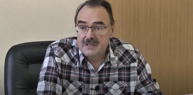 Сейчас Фишер находится в СИЗО | Источник: скрин / YouTube-канал «Телевидение Колпашева»