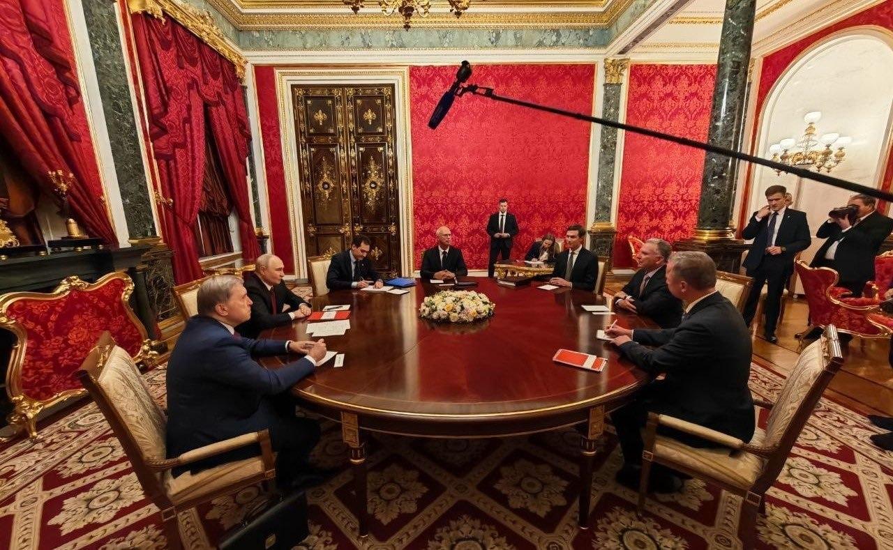 Переговоры с Украиной сдвинулись с мертвой точки? Чего ждать после визитов спецпосланников Трампа