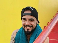 Натан: «Айза и Алана снова температурят. Если бы я переспал на проекте, видео давно бы слили в Сеть»