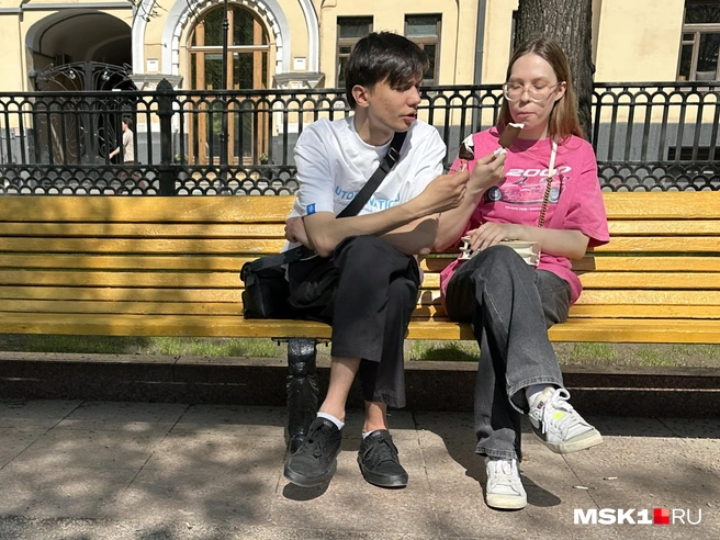 Скорее всего, это именно та скамейка | Источник: Андрей Кузнецов / MSK1.RU