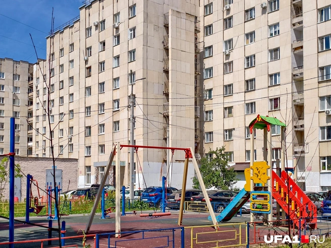 Похоже на Шакшу, но это центр города. Как вам контраст? | Источник: Булат Салихов / UFA1.RU