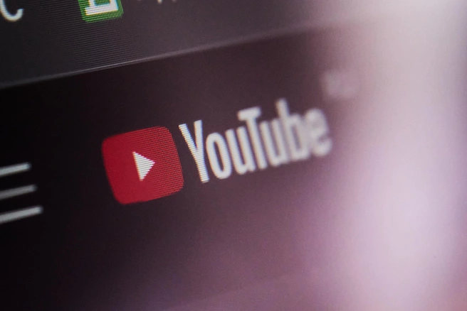 Горелкин назвал условие для восстановления работы YouTube в РФ | Источник: Александр Ощепков / NGS.RU