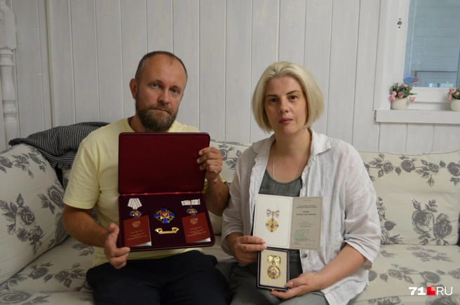 Награды Роговых за родительский труд | Источник: Максим Улитов / 71.RU
