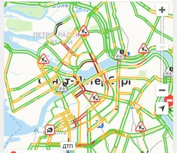 Центр Петербурга стоит. Мобильный интернет тоже пропал | www.fontanka.ru