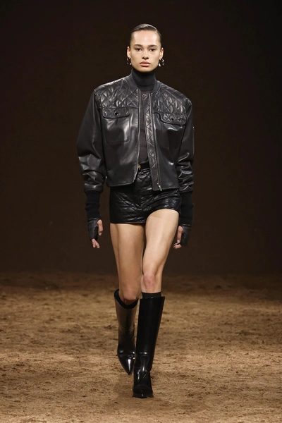 Hermés aw25/26 | Источник: Legion Media