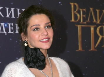 Глафира Тарханова в истерике: «Только что была у нотариуса. Меня просто уничтожили!»