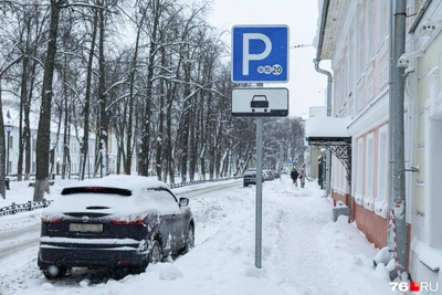Yaroslavl Deputy Proposes Free Parking in Snowstorms