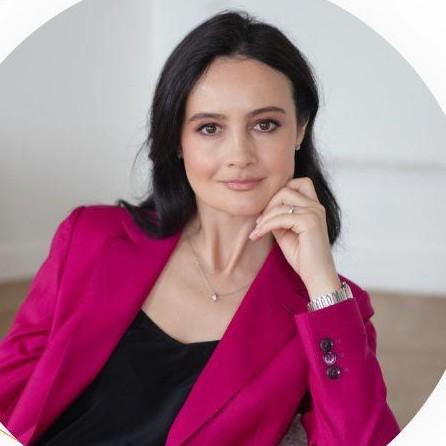 <p>Анжелика Альшаева,</p>
