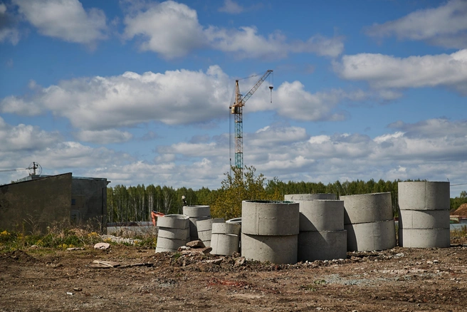 Обособленные ЖК на окраинах, не вписанные в городскую инфраструктуру, по мнению Ильи Заливухина, малоэффективны для города и неудобны для жителей | Источник: Александр Ощепков / NGS.RU