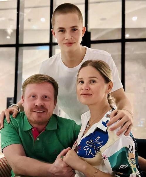 Отчим Антон Богданов сомневается, что Леон Кемстач будет актером: «Это не шаг назад, но странный поворот»