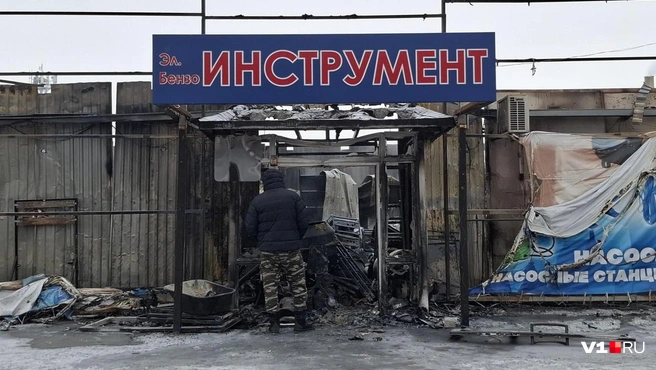 Несколько часов — и дело всей жизни практически уничтожено | Источник: Тимофей Крылов / V1.RU